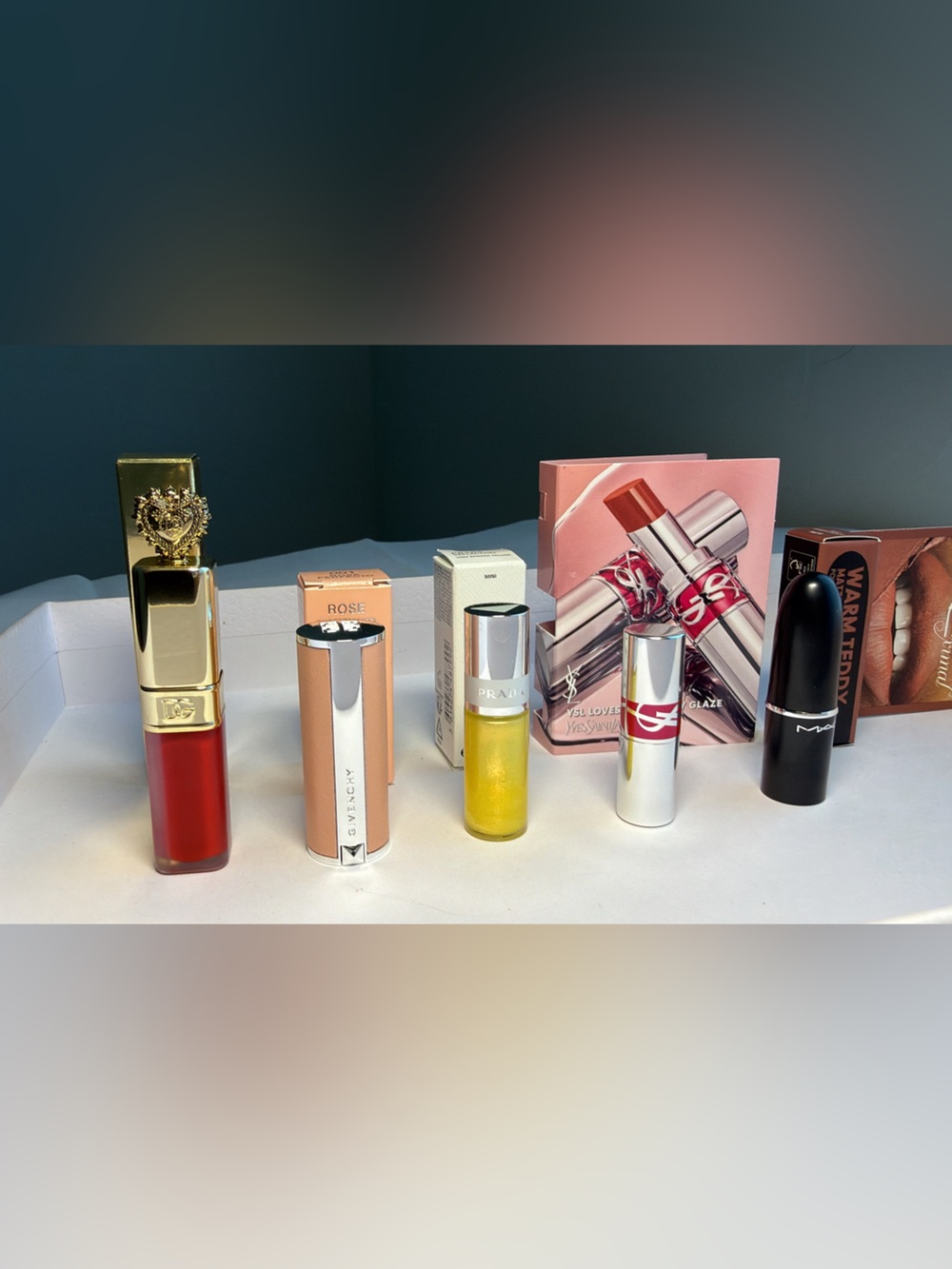 New,unused,authentic  Women's Mini size Lipstick collection - Picture 2 of 4